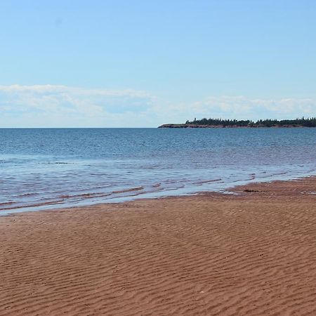 Cottages On Pei-Oceanfront Bedeque Esterno foto