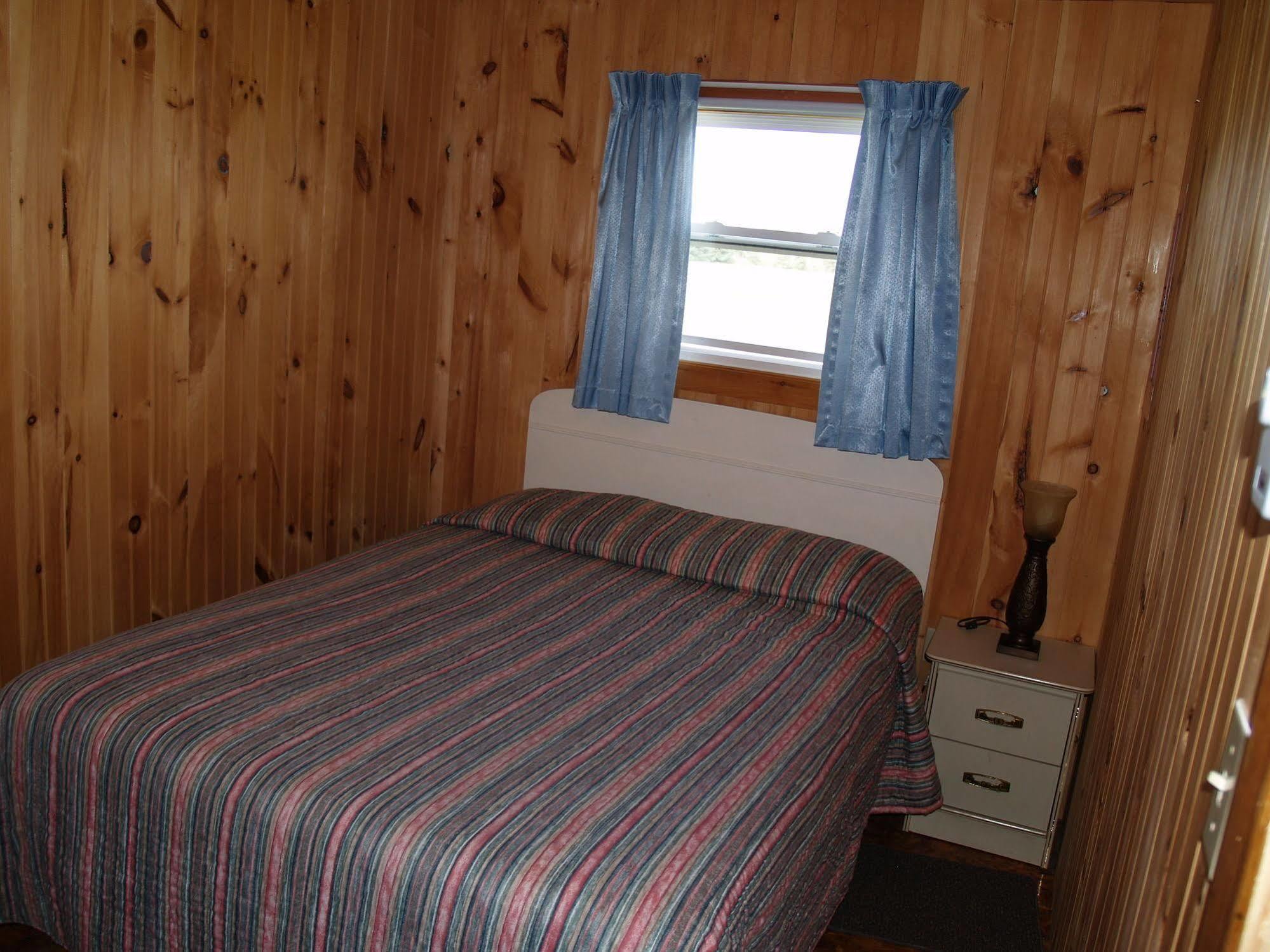 Cottages On Pei-Oceanfront Bedeque Esterno foto